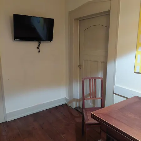 Apartment Uriges In Stadtmitte